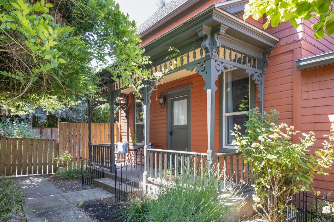 Wynkoop At Carlton: Taste Of Europe, Walk To Wineries, Dog Friendly Villa Eksteriør bilde